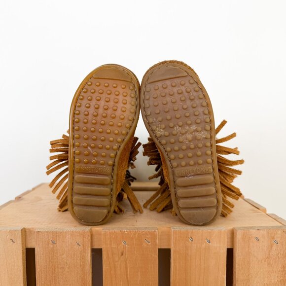 Vintage Minnetonka y2k Tall Tiered Fringed Moccasin Boots Kids Toddler Size 7 - Picture 7 of 8